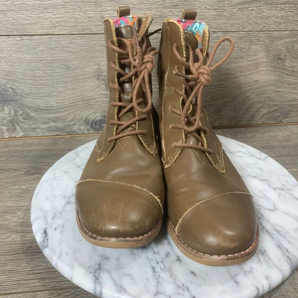 Toms Boots Womens 6.5 Brown Leather Lace Up Full Zip Ankle Comfort Outdoors Work